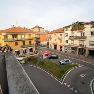 Ag Appartamento Cormano